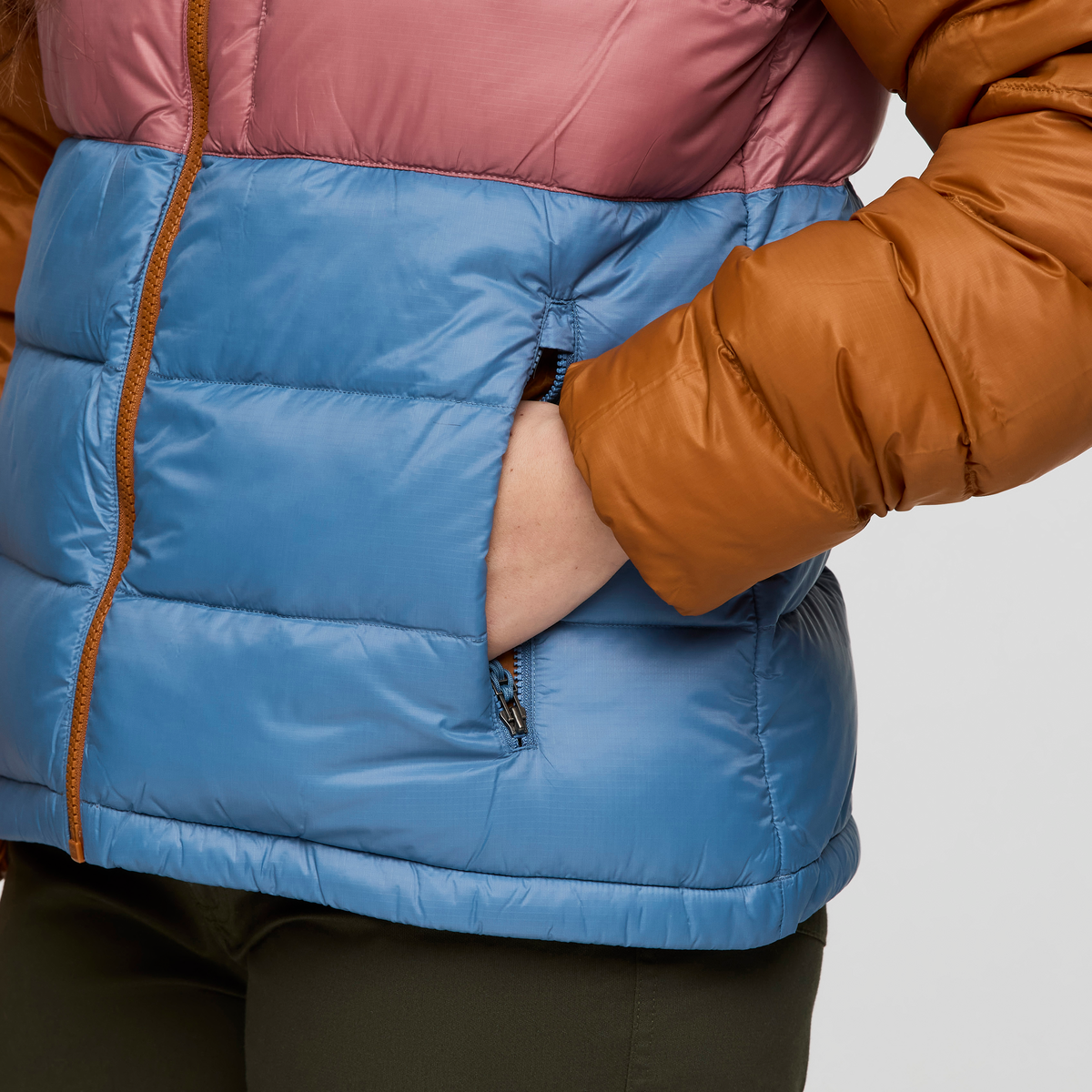 Fuego Max Down Hooded Jacket - Women's - Image 20